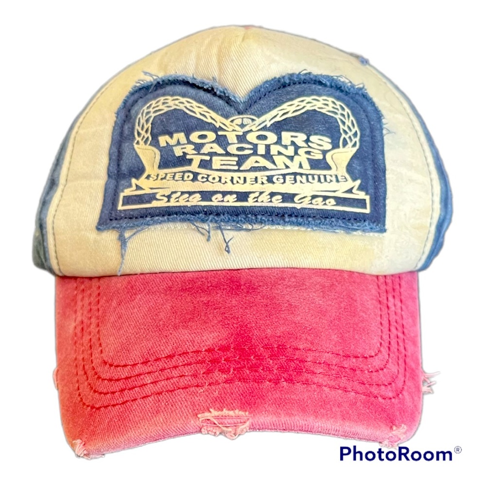 Retro style hat
